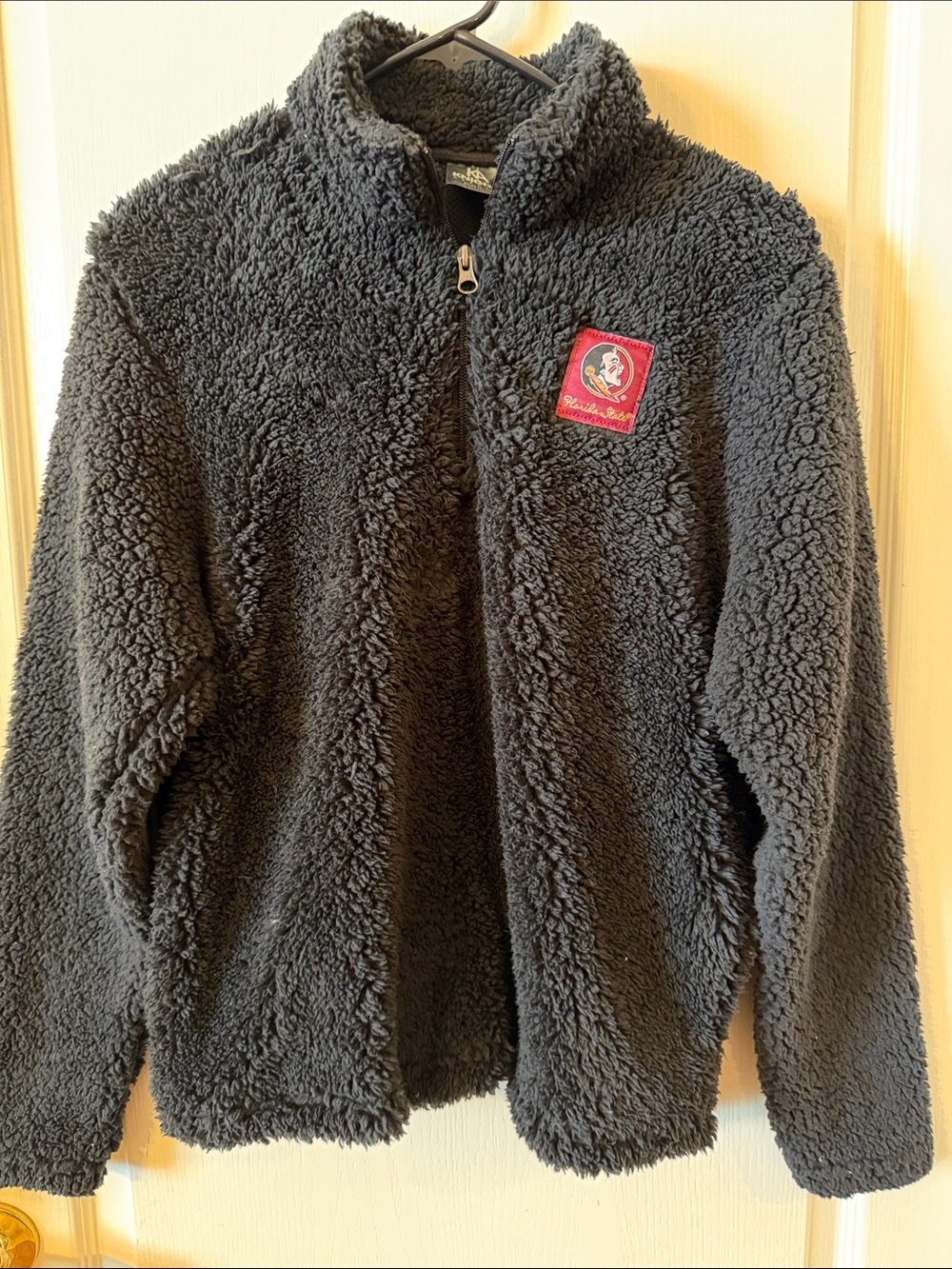 Florida State Kids size 8/10 Medium size Cozy Sherpa Jacket - black